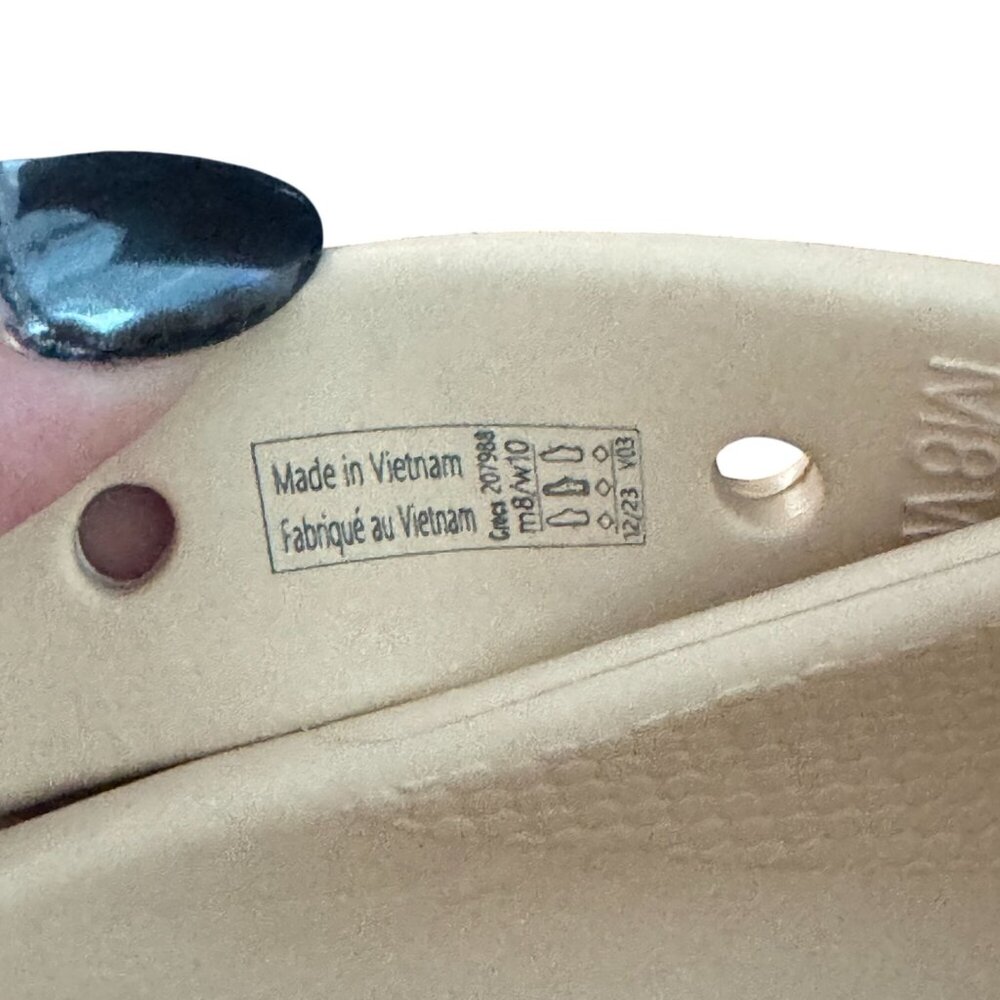 Crocs Classic Mega Crush Clogs Shitake With Accessories, Size M8/W10 WORN ONCE - Picture 10 of 10